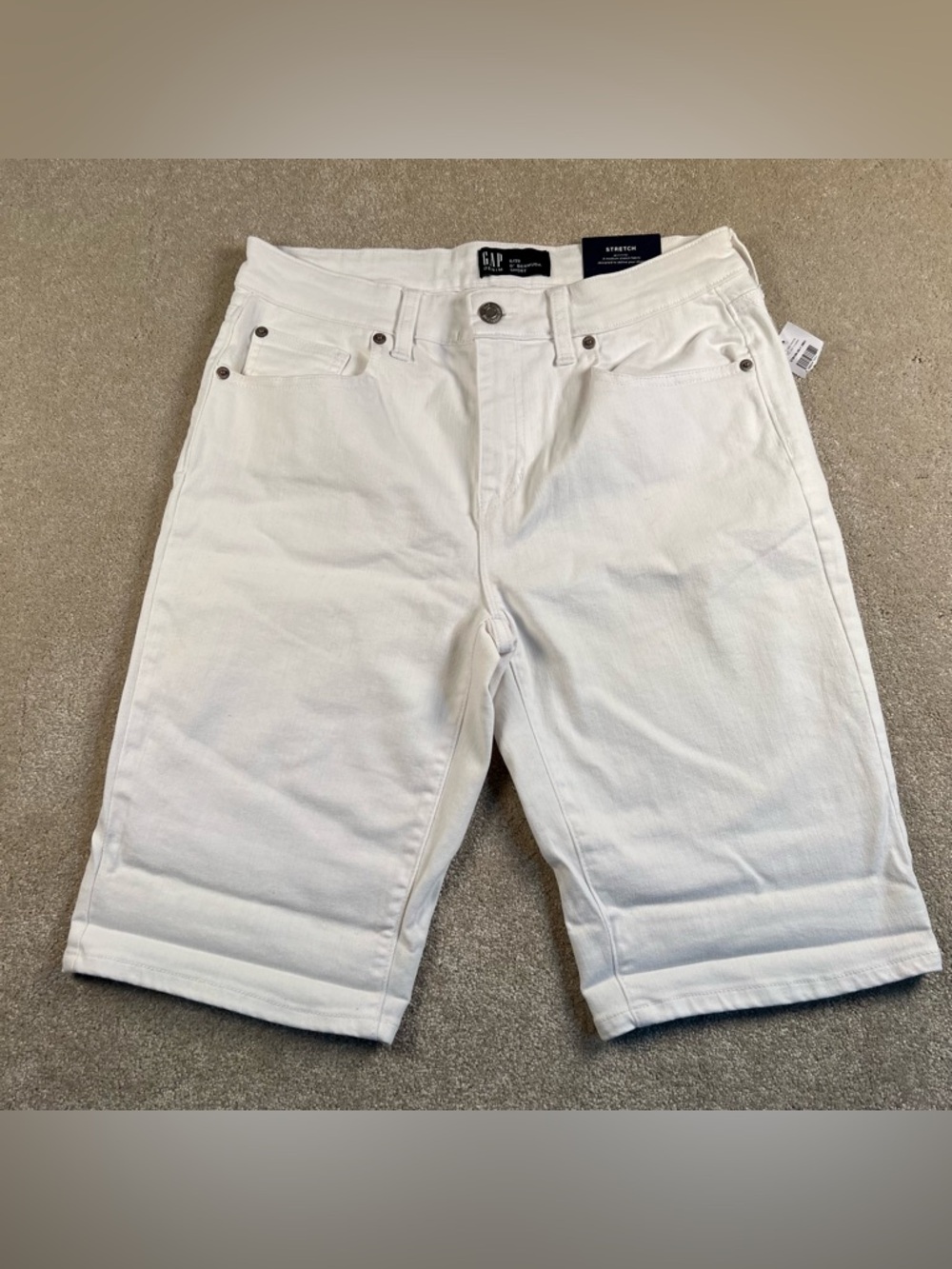 Gap Bermuda Shorts White Denim Jean 9" Bermuda NEW 5 Pocket Cotton Casual size 6